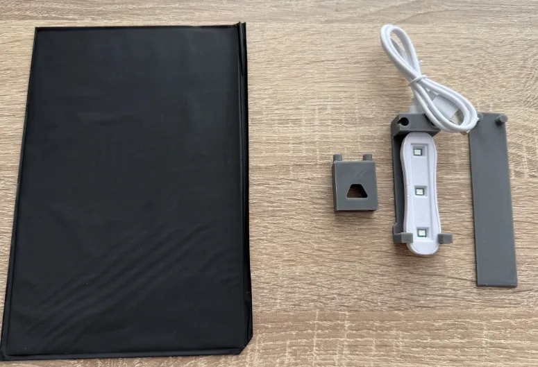 UV-filter packaging and the UV lamp